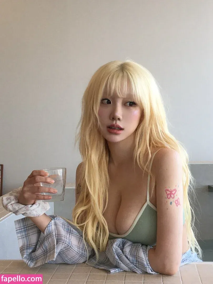 Sejinming Onlyfans Photo Gallery 