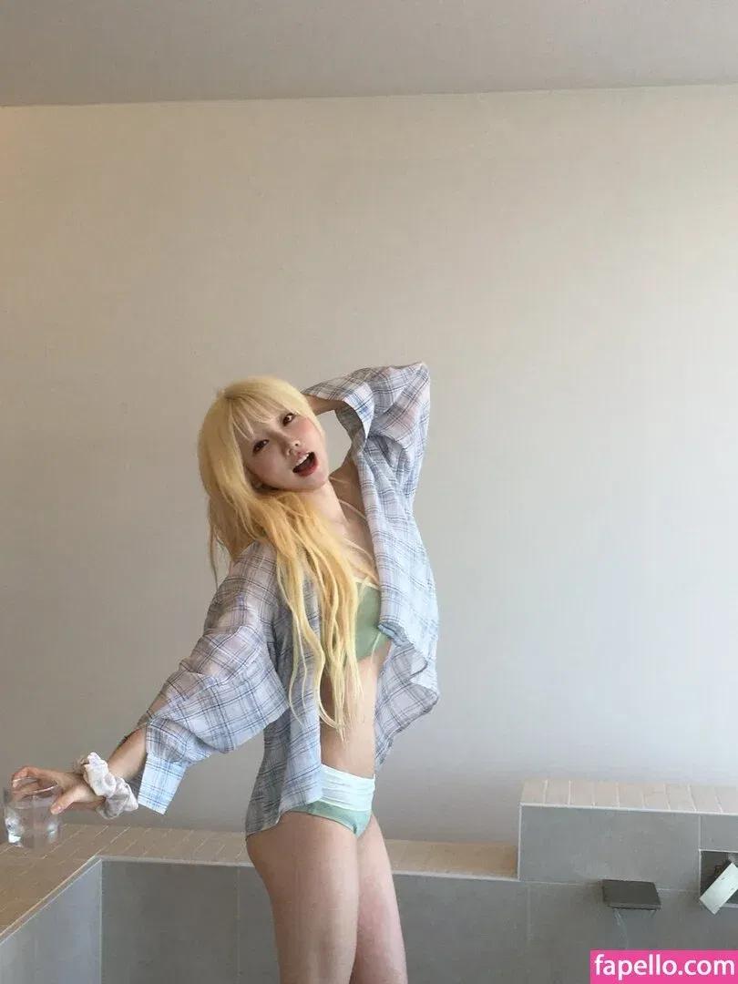 Sejinming Onlyfans Photo Gallery 