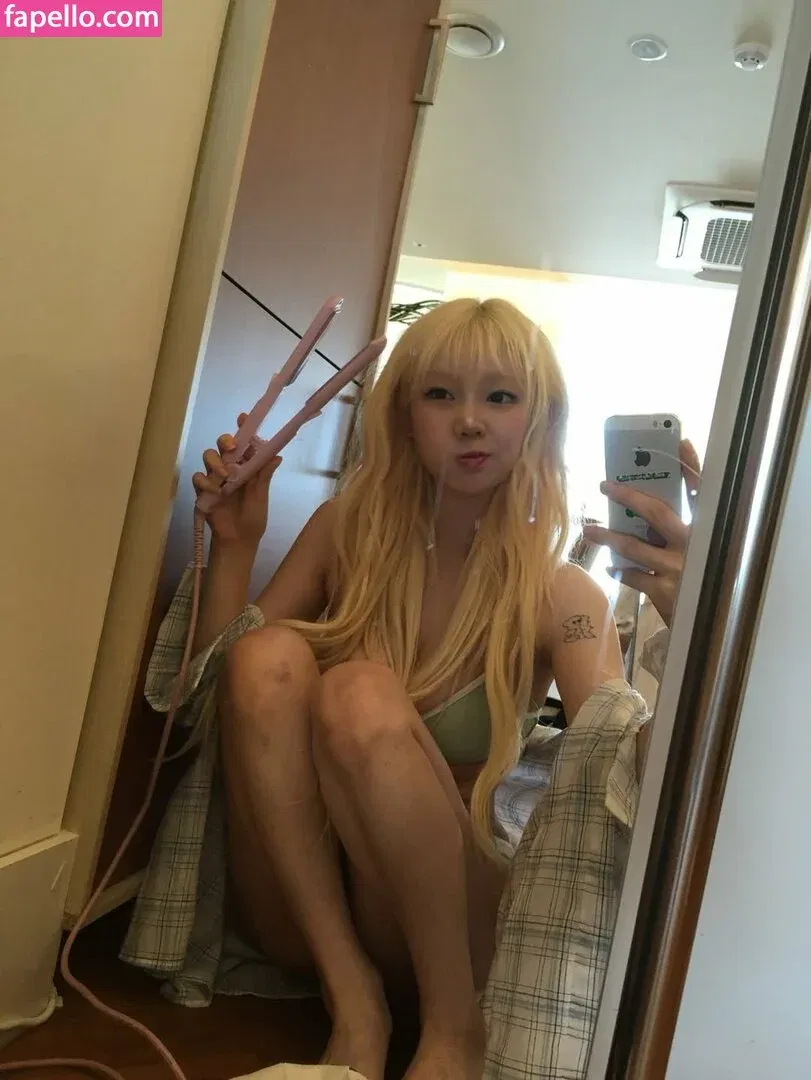 Sejinming Onlyfans Photo Gallery 