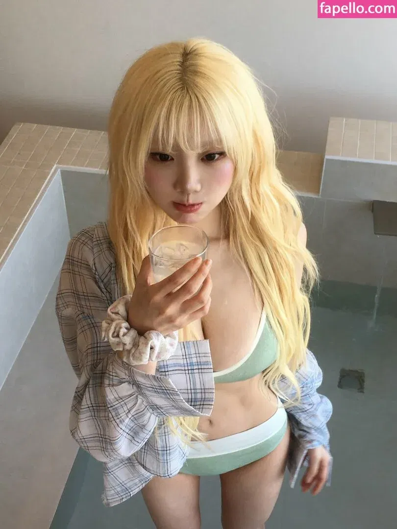 Sejinming Onlyfans Photo Gallery 
