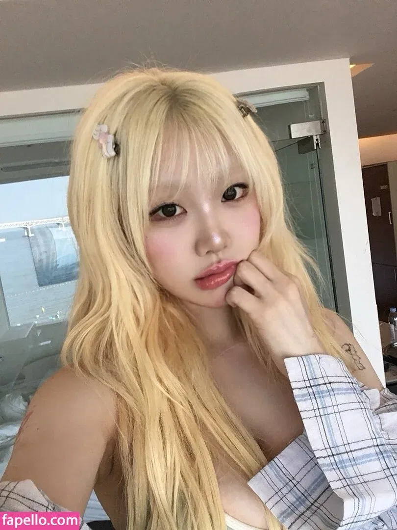 Sejinming Onlyfans Photo Gallery 