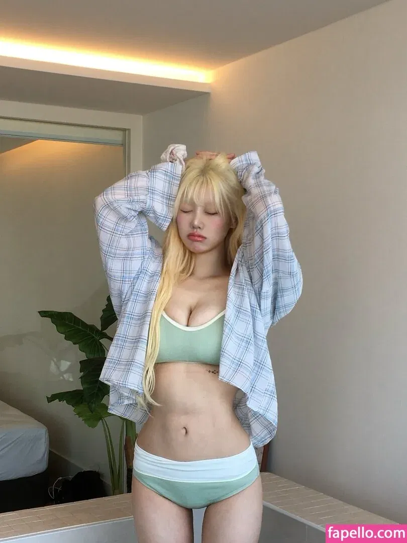 Sejinming Onlyfans Photo Gallery 