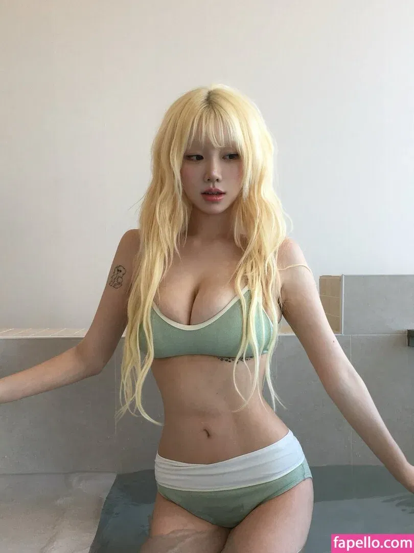 Sejinming Onlyfans Photo Gallery 