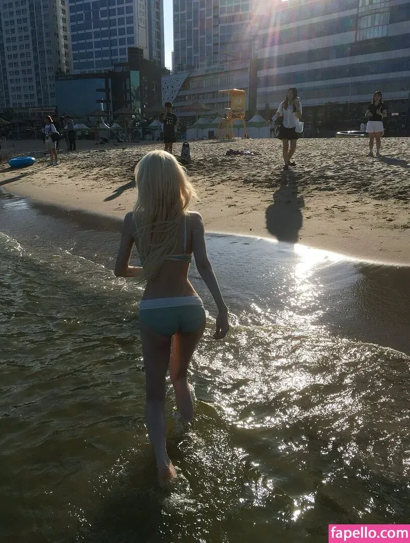 Sejinming Onlyfans Photo Gallery 