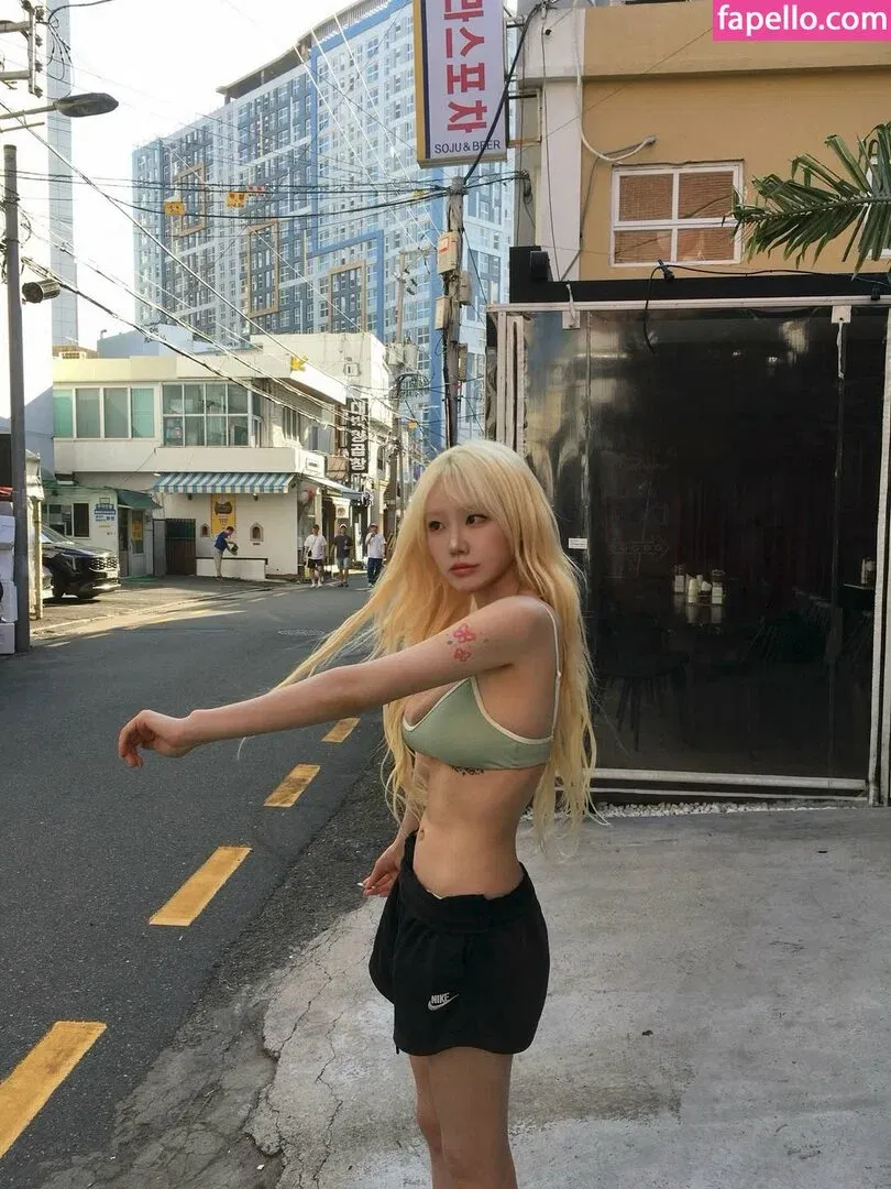 Sejinming Onlyfans Photo Gallery 