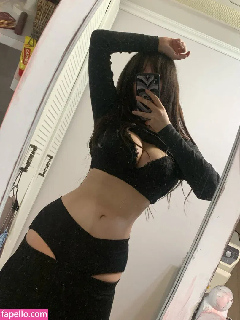 Sejinming Onlyfans Photo Gallery 