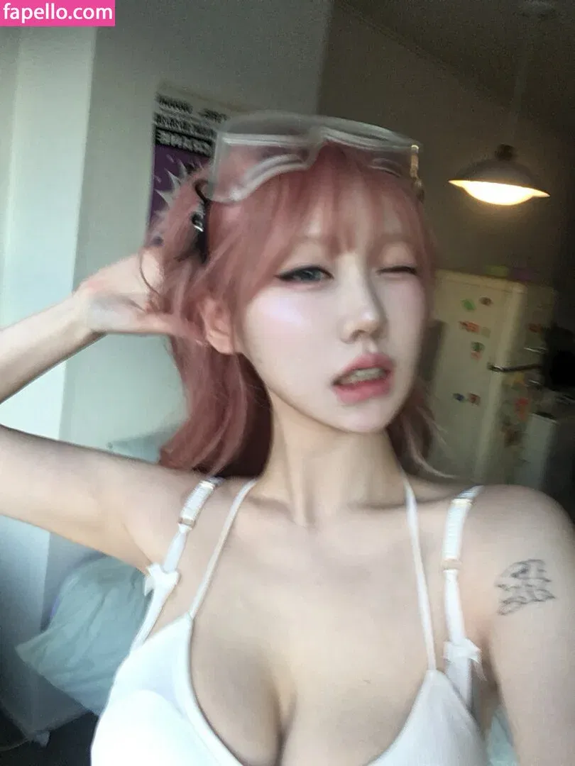 Sejinming Onlyfans Photo Gallery 