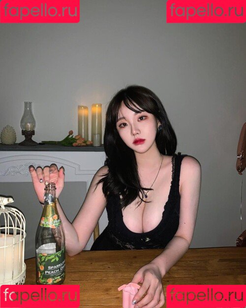 Sejinming Onlyfans Photo Gallery 