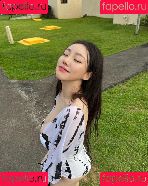 Sejinming Onlyfans Photo Gallery 