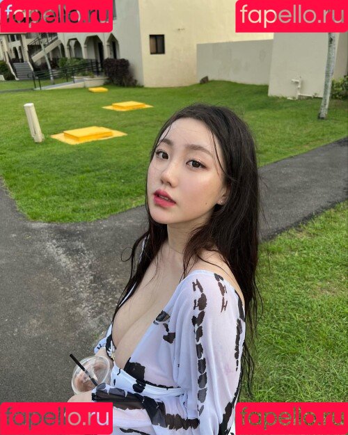 Sejinming Onlyfans Photo Gallery 