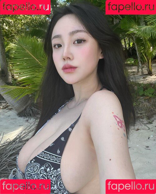 Sejinming Onlyfans Photo Gallery 