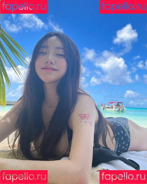 Sejinming Onlyfans Photo Gallery 