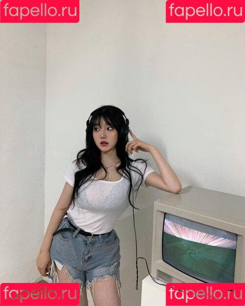 Sejinming Onlyfans Photo Gallery 