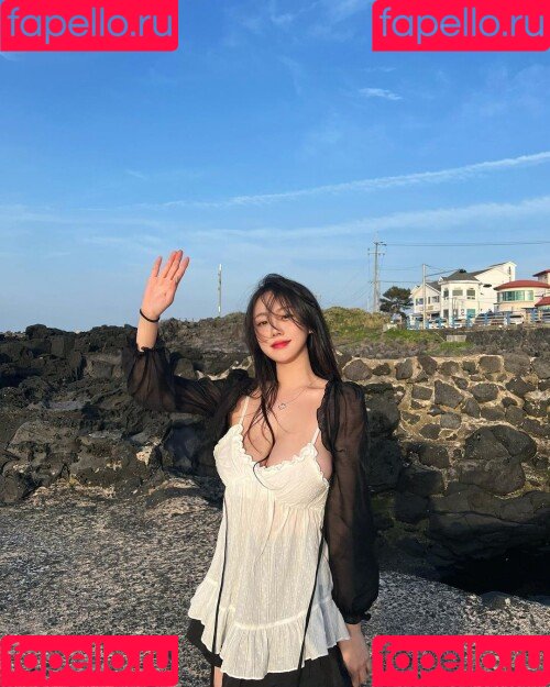 Sejinming Onlyfans Photo Gallery 