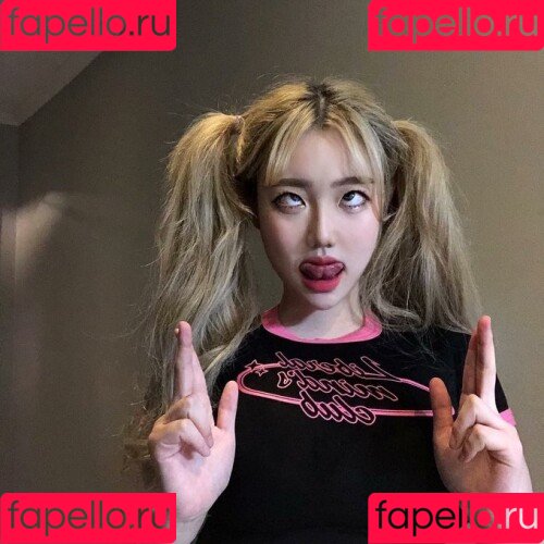 Sejinming Onlyfans Photo Gallery 