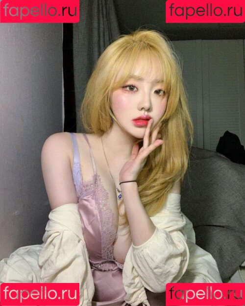 Sejinming Onlyfans Photo Gallery 