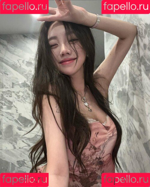 Sejinming Onlyfans Photo Gallery 