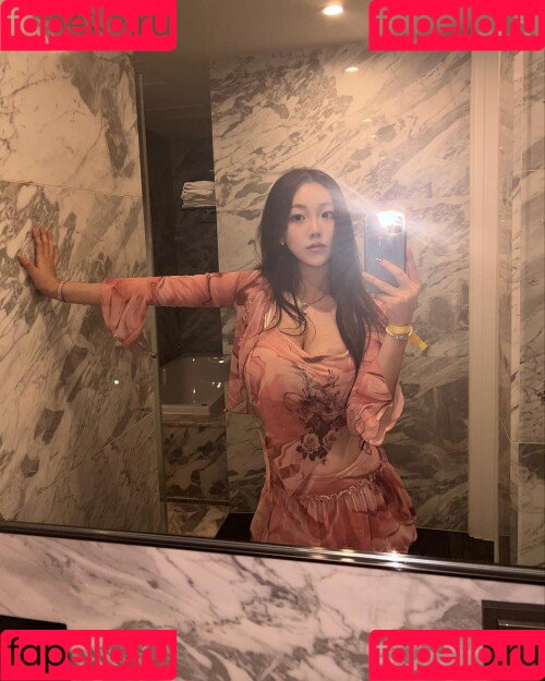 Sejinming Onlyfans Photo Gallery 