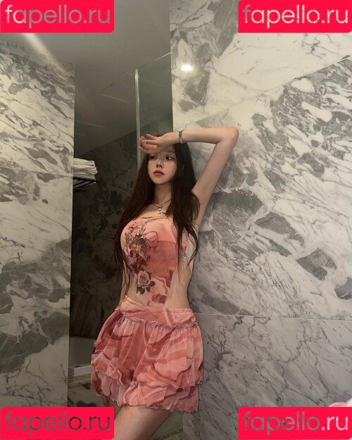 Sejinming Onlyfans Photo Gallery 