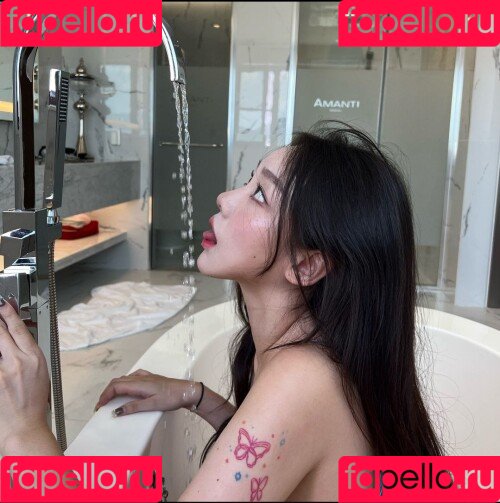 Sejinming Onlyfans Photo Gallery 