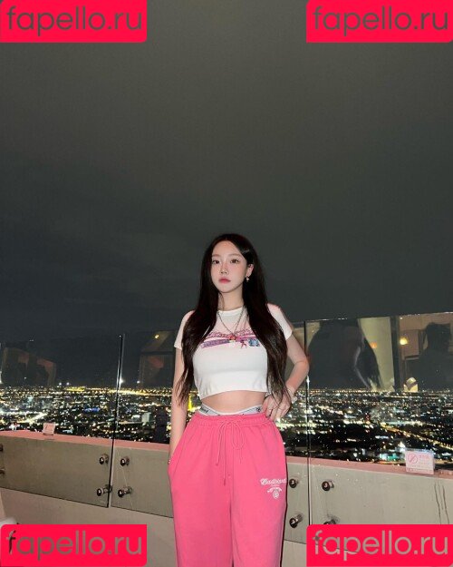 Sejinming Onlyfans Photo Gallery 