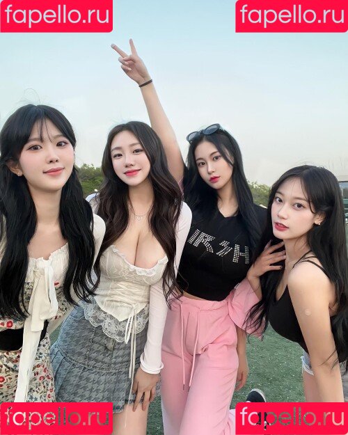 Sejinming Onlyfans Photo Gallery 