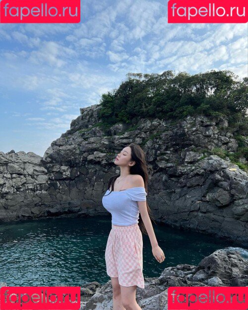 Sejinming Onlyfans Photo Gallery 