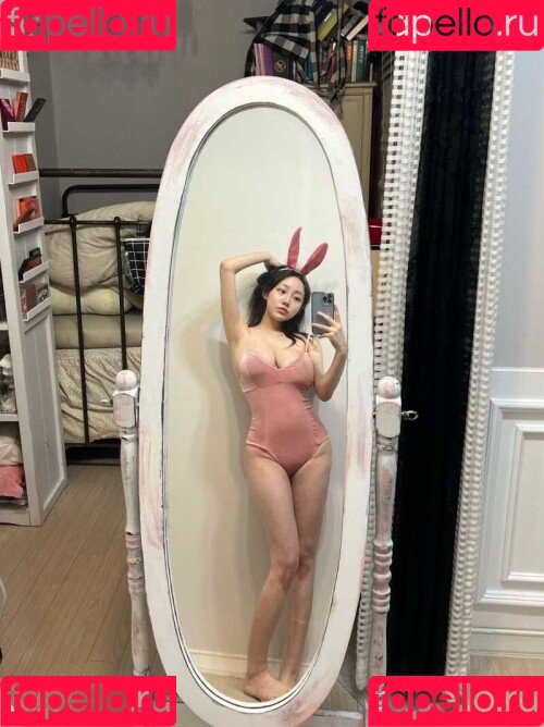 Sejinming Onlyfans Photo Gallery 