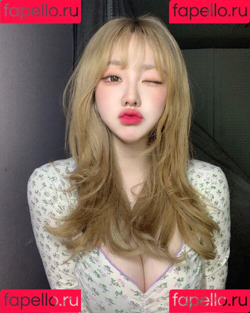 Sejinming Onlyfans Photo Gallery 