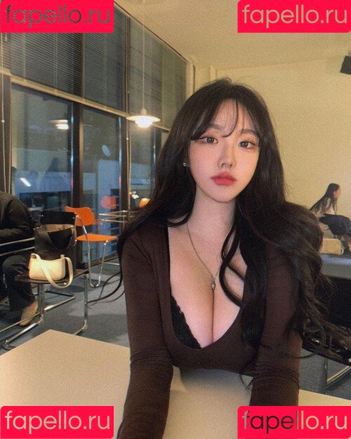 Sejinming Onlyfans Photo Gallery 