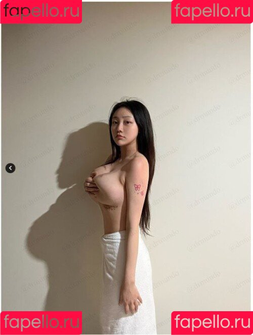 Sejinming Onlyfans Photo Gallery 