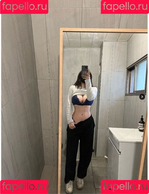 Sejinming Onlyfans Photo Gallery 