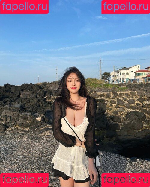 Sejinming Onlyfans Photo Gallery 