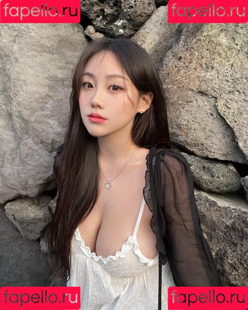 Sejinming Onlyfans Photo Gallery 