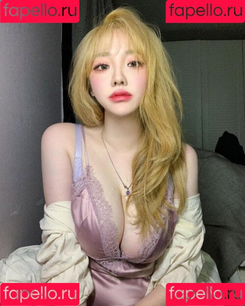 Sejinming Onlyfans Photo Gallery 