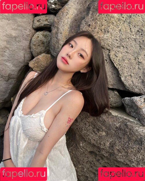 Sejinming Onlyfans Photo Gallery 