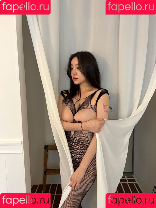 Sejinming Onlyfans Photo Gallery 