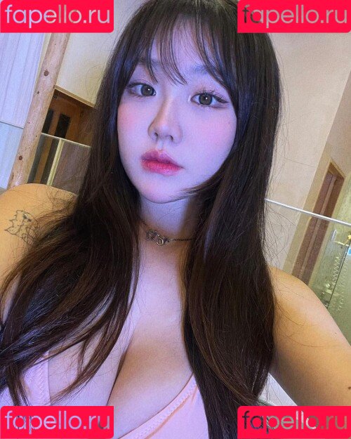 Sejinming Onlyfans Photo Gallery 