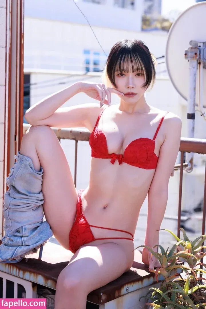 Délice Nadia Onlyfans Photo Gallery 