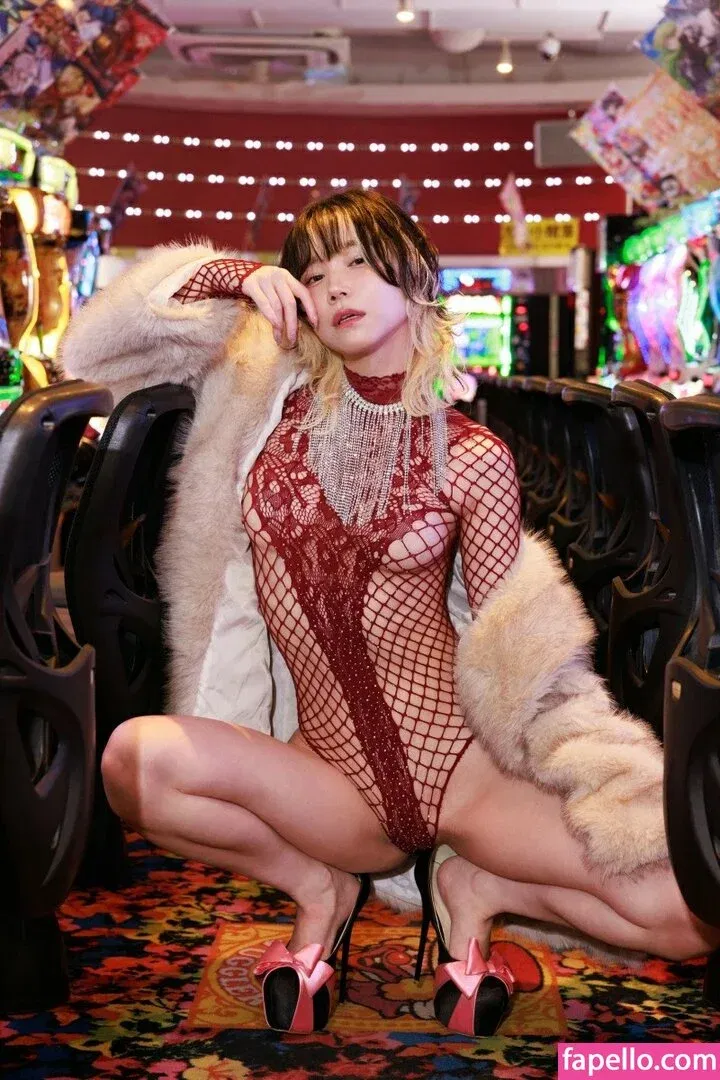 Délice Nadia Onlyfans Photo Gallery 