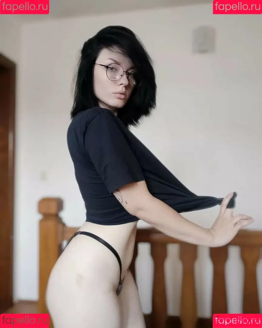 innervus Onlyfans Photo Gallery 