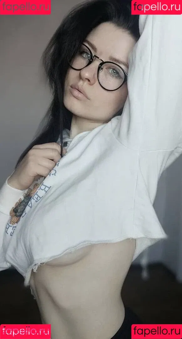innervus Onlyfans Photo Gallery 