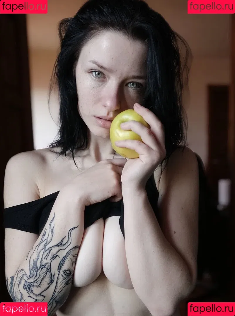 innervus Onlyfans Photo Gallery 