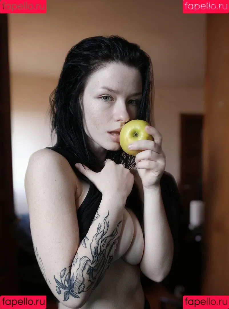 innervus Onlyfans Photo Gallery 