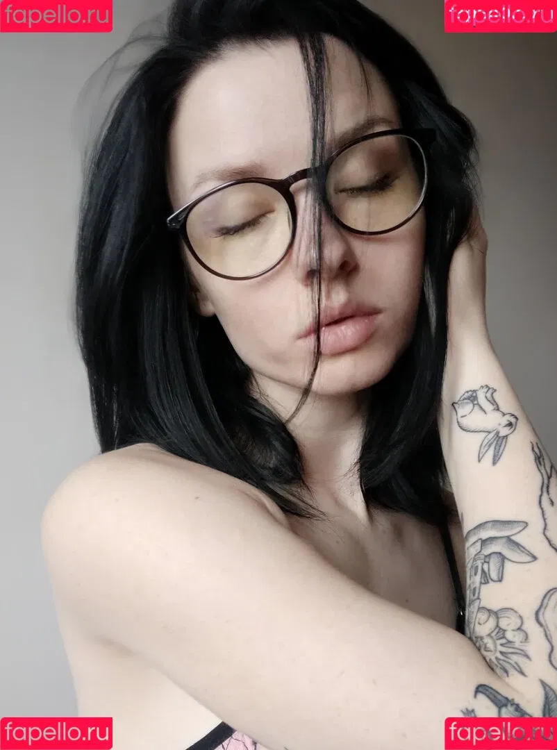 innervus Onlyfans Photo Gallery 
