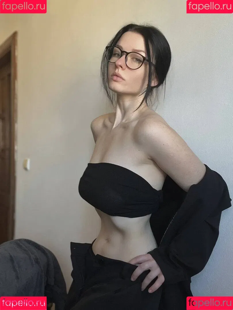 innervus Onlyfans Photo Gallery 