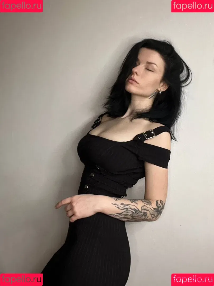 innervus Onlyfans Photo Gallery 
