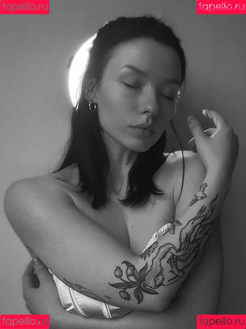 innervus Onlyfans Photo Gallery 