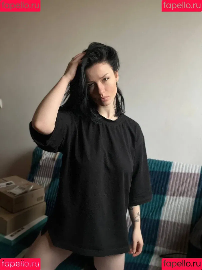 innervus Onlyfans Photo Gallery 
