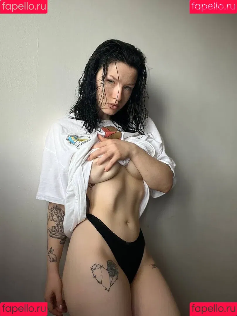 innervus Onlyfans Photo Gallery 